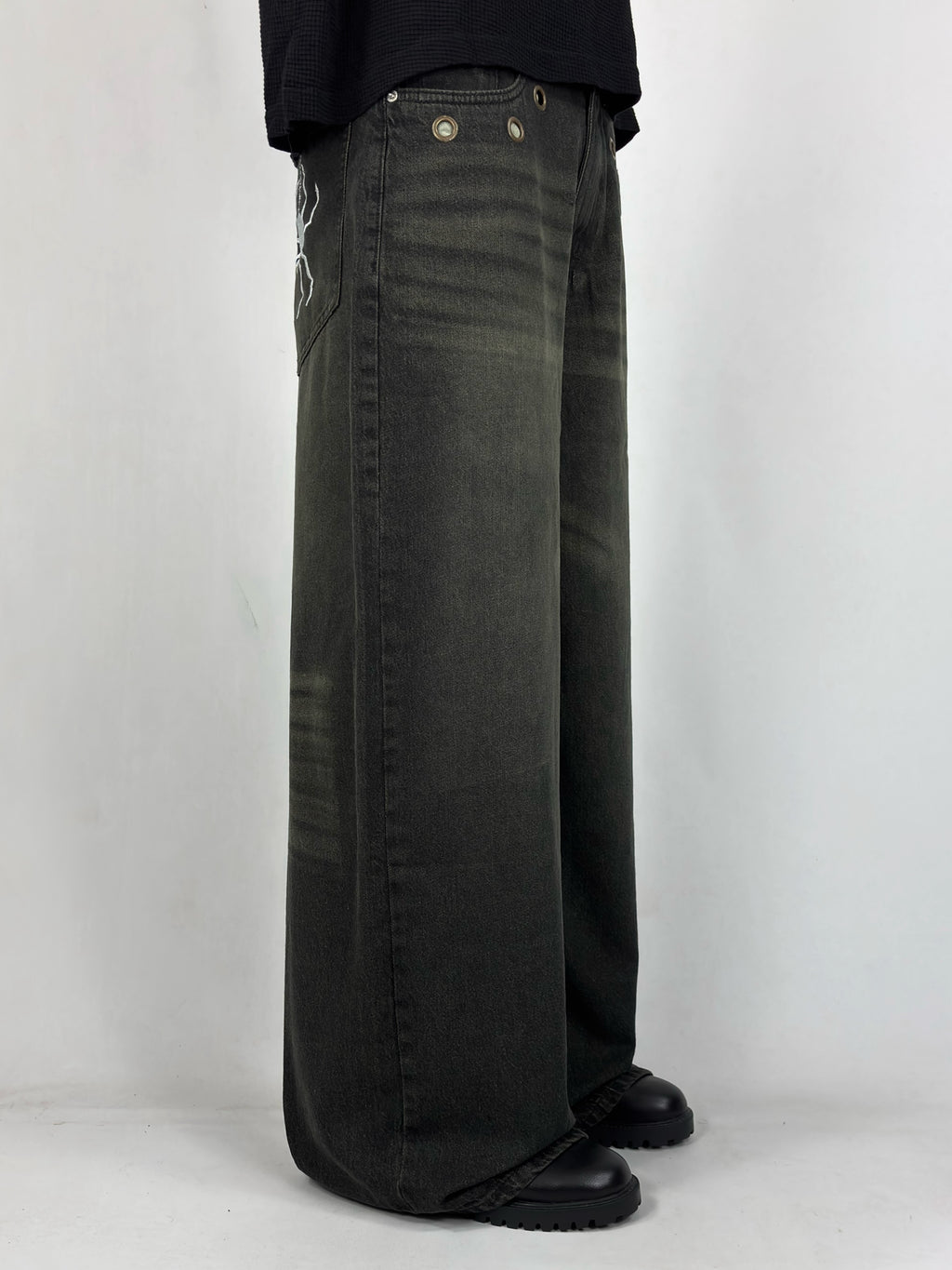 Drk-22 Spider Wide Leg