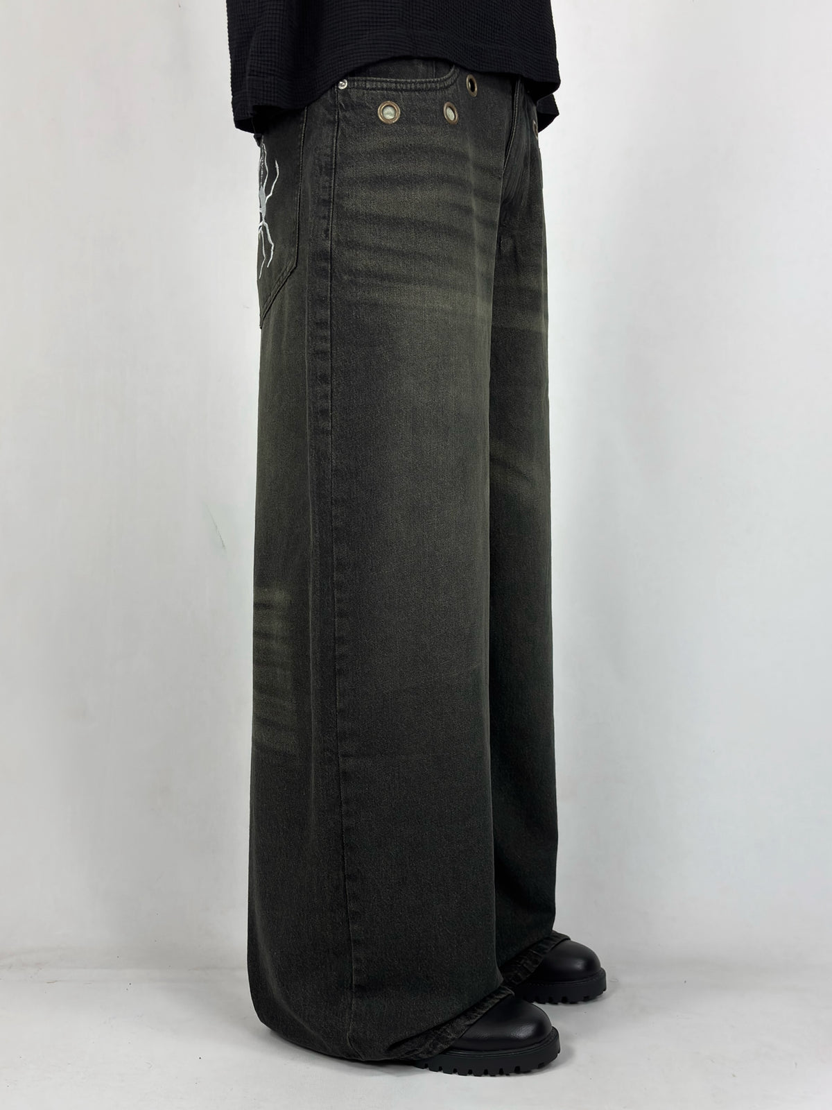 Drk-22 Spider Wide Leg