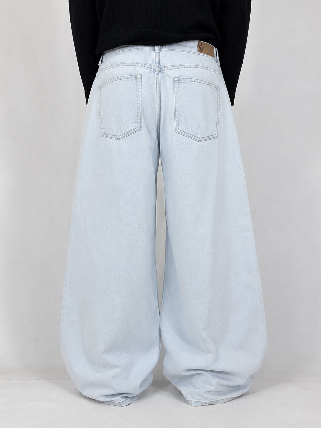 Half White Wide Leg