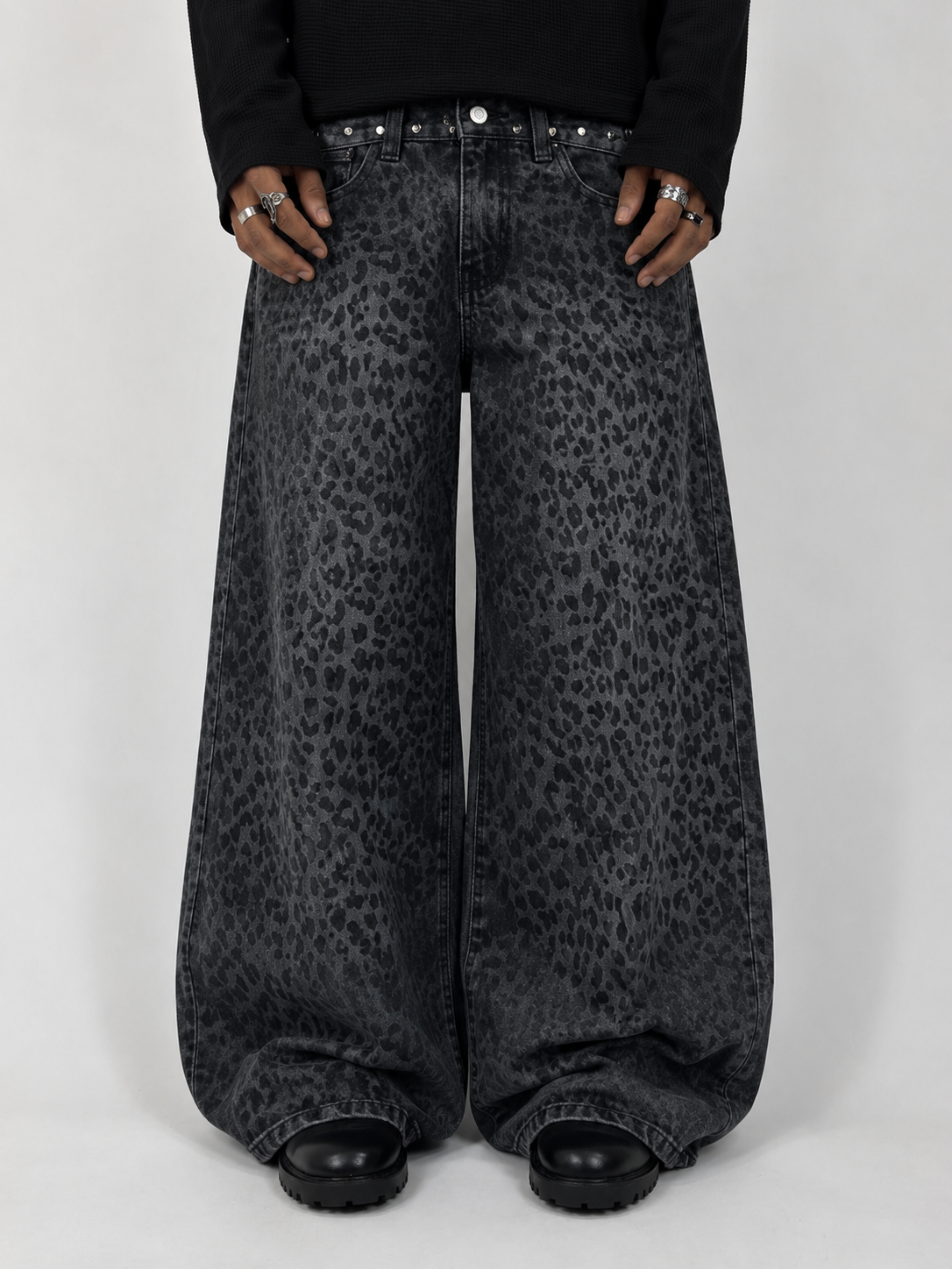 Mid Night Leopard Wide Leg