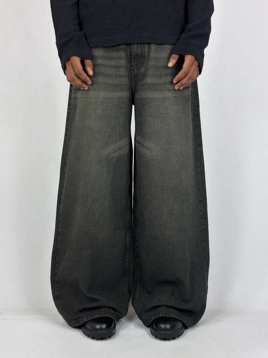 Drk-22 Spider Wide Leg