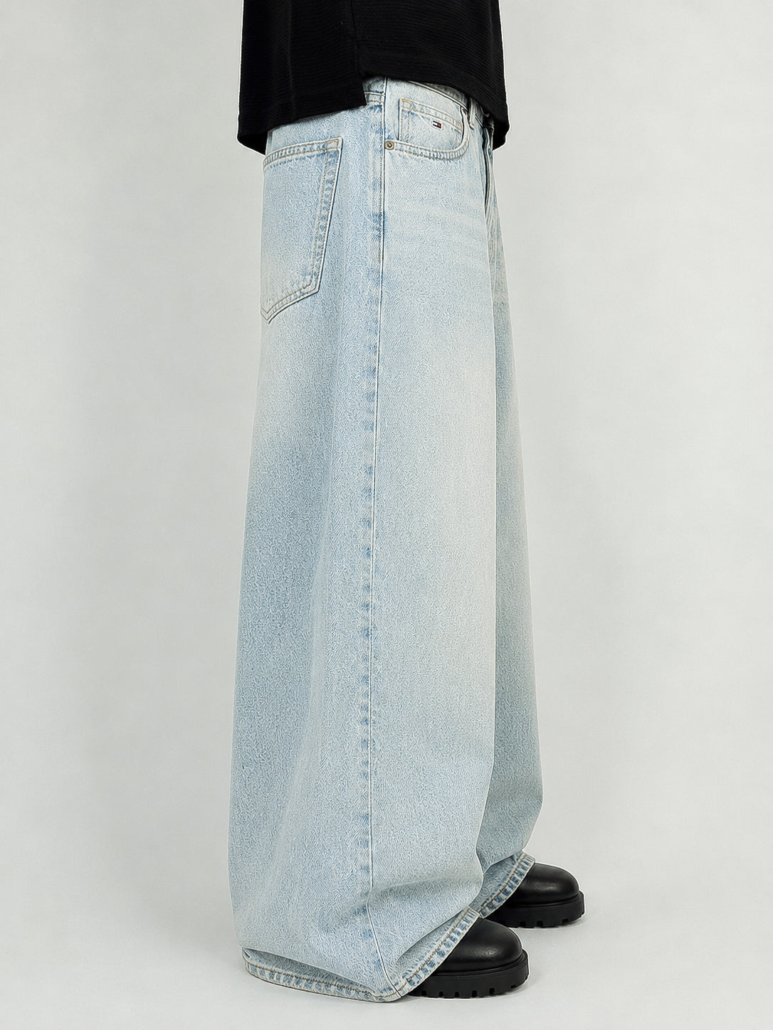 Light Blue Wash Super Wide Leg